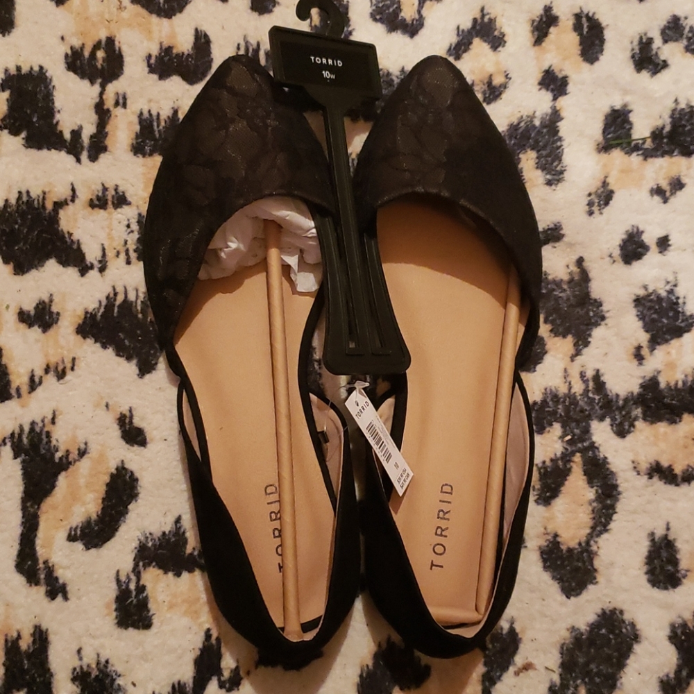 Dress shoes